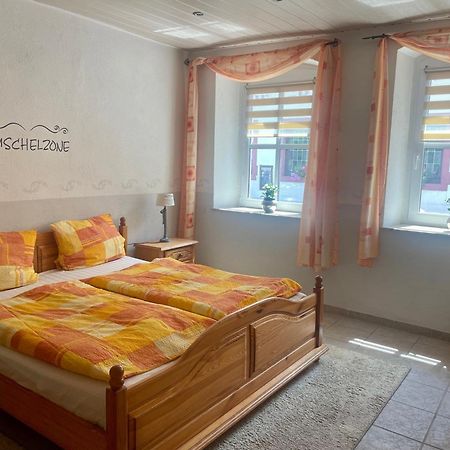 Ferienwohnung Minnies-Schiefertraum Brauneberg Buitenkant foto