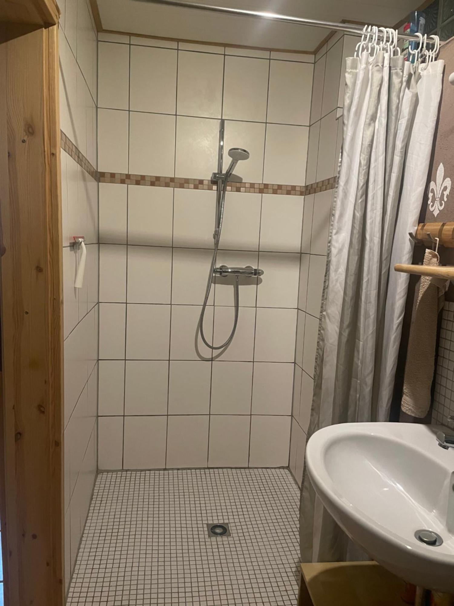 Ferienwohnung Minnies-Schiefertraum Brauneberg Buitenkant foto